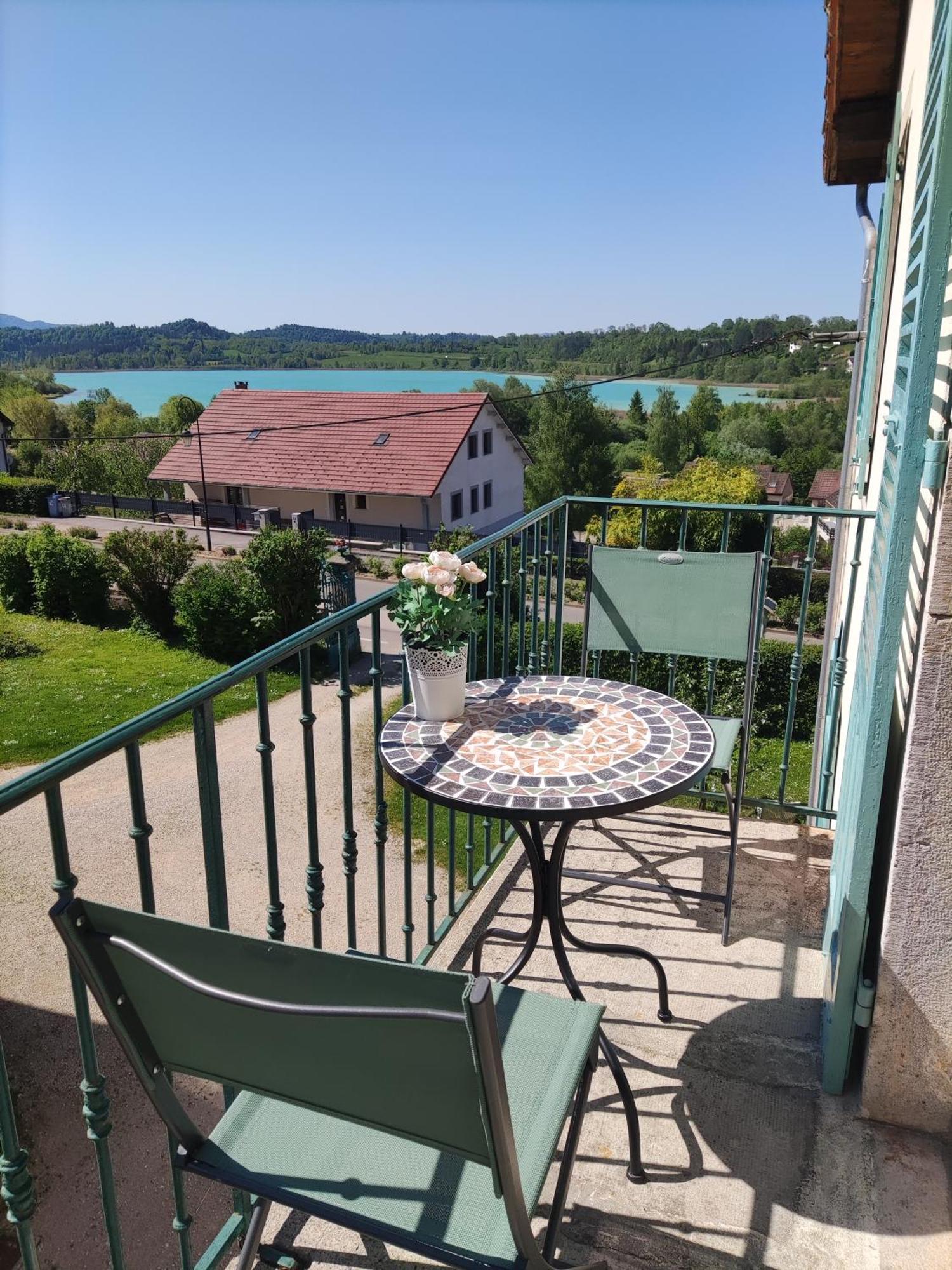 Villas-Du-Lac Appartements De Vacances Et Espace Spa Prive Clairvaux-les-Lacs Kamer foto